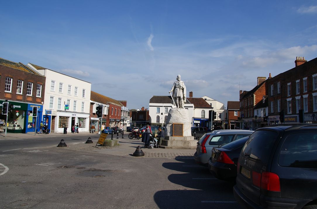 A photograph of the Market Square in Wantage. Test Valley Digital help local businesses in Wantage with their websites.